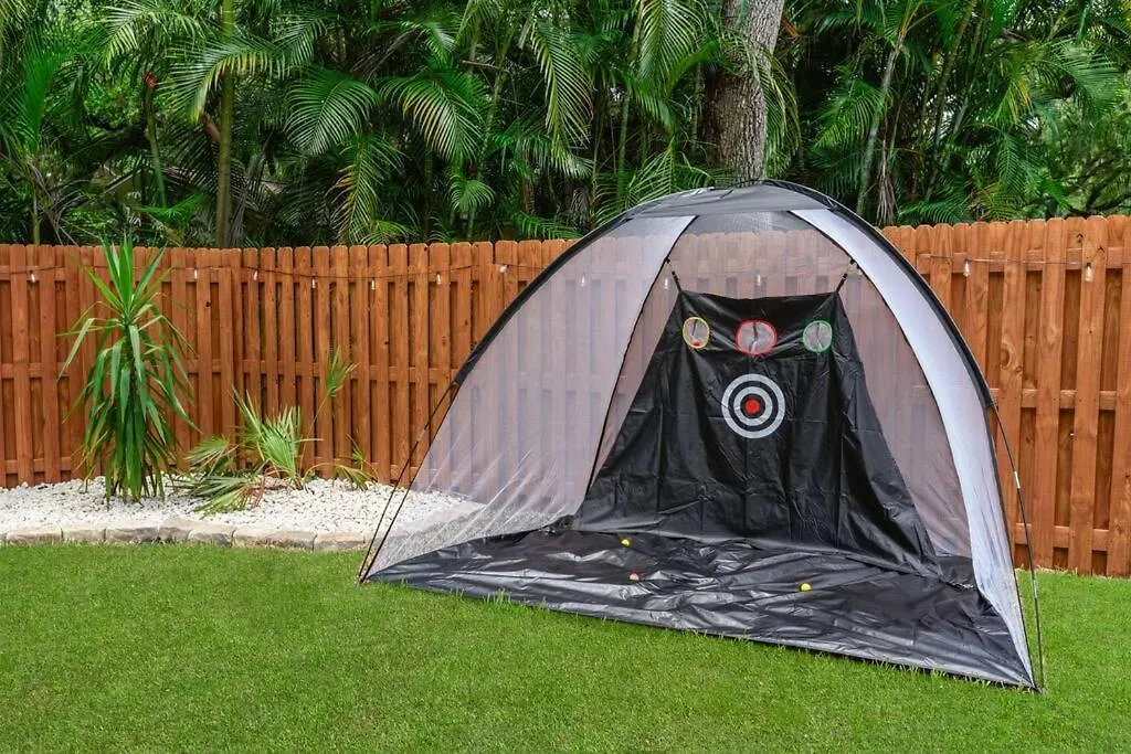 Holiday home Backyard Games, Fire Pit, Heated Pool, Near Beach Villa Ozona