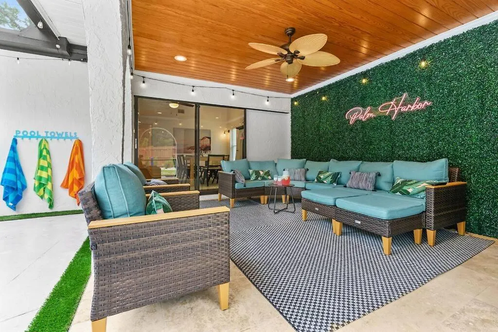 Backyard Games, Fire Pit, Heated Pool, Near Beach Villa Ozona 0*,
